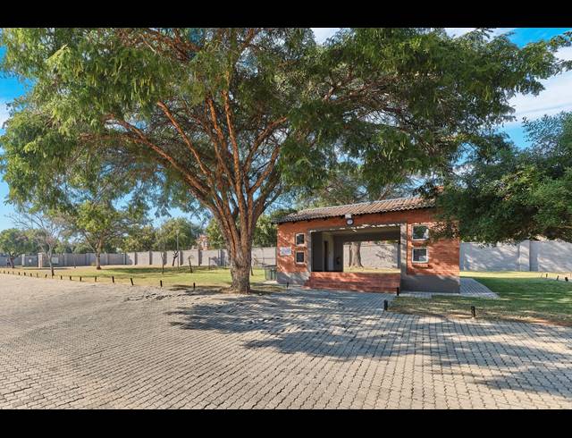 1 BEDROOM APARTMENT FOR SALE IN RUIMSIG